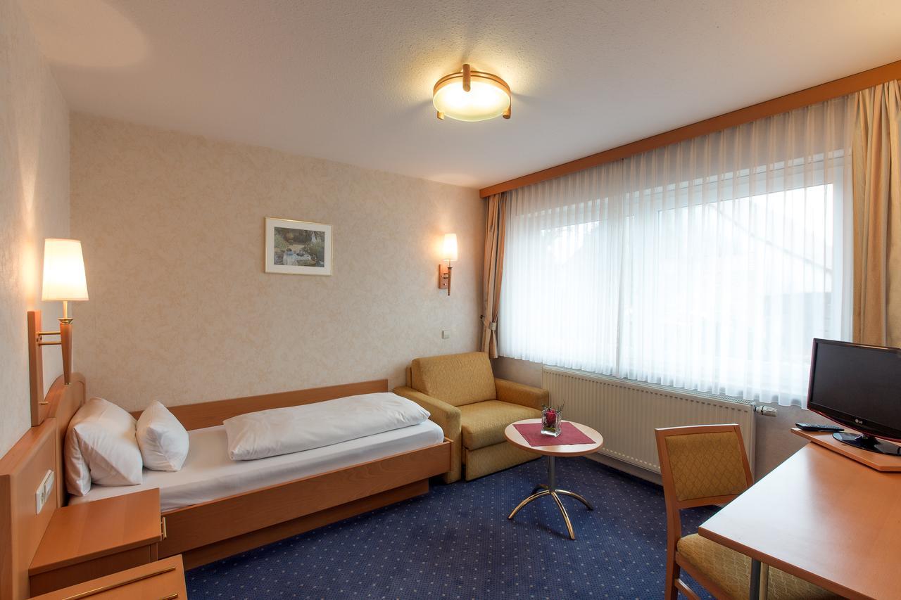 Hotel Hellers Twenty Four II -24H-Check-In- Friedrichshafen Luaran gambar