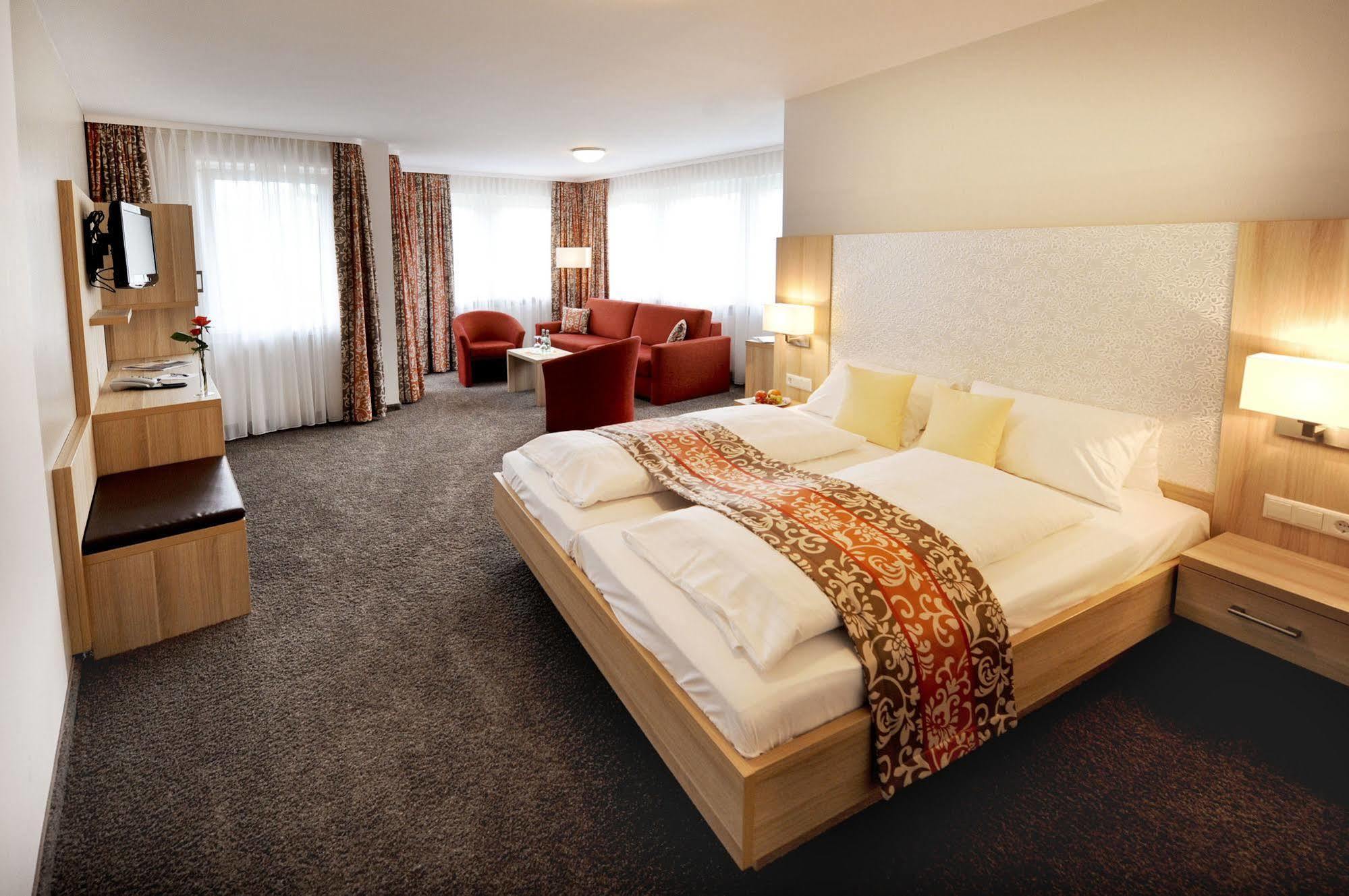 Hotel Hellers Twenty Four II -24H-Check-In- Friedrichshafen Luaran gambar